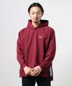 フレッドペリー　FRED PERRY フード付きパーカー　Mサイズ