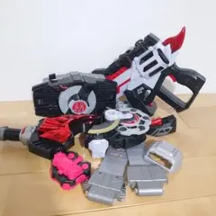 仮面ライダーギーツ DXデザイアドライバー＆マグナムシューター40X