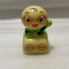 アンパンマン 激レア フィギュア びっくらたまご 乗り物メロンパンナ バスボム