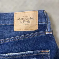 Abercrombie & Fitch ダメージデニム