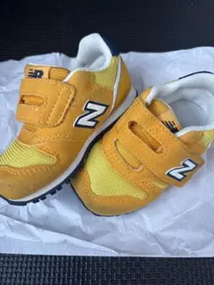 New Balance 373 イエロー 12.5のサムネイル