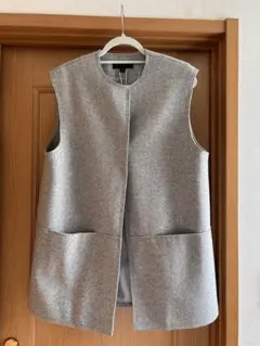 新品タグ付き⭐︎ZARAザラ⭐︎ソフトジレ　グレー　S