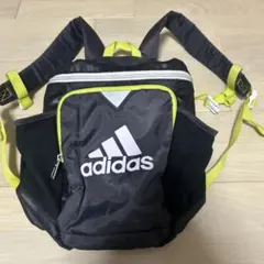 adidas リュック 黒/緑 ポリエステル　小学生