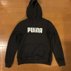 PUMA ブラック フード付きパーカー Lサイズ