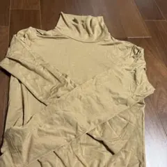 週末お値下げユニクロHEATTECH EXTRA WARM タートルネック長袖