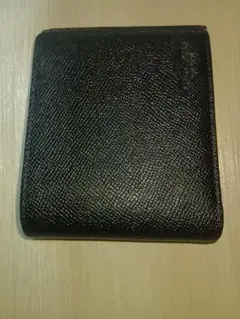 革 折り財布