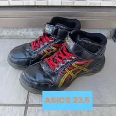 ASICS ハイカットスニーカー 22.5cm 裏滑り止め付き 黒×赤 キッズ
