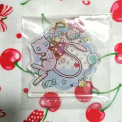 匿名配送☆ポケモン ミュウ アクリルキーホルダー