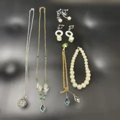アクセサリー　イヤリング　ブレスレット　ネックレス　まとめ売り