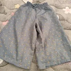 GU　ワイドパンツ　120センチ
