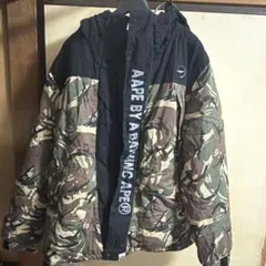 完売品　A BATHING APE 迷彩 ダウンジャケット A BATHING APE（アベイシングエイプ） ダウンジャケット ダウン 1ST