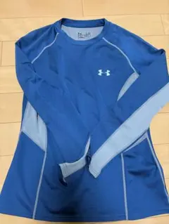 ⭐︎年始セール⭐︎アンダーアーマ　ロンT