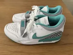 NIKE エアジョーダン　レガシー　312 ロー