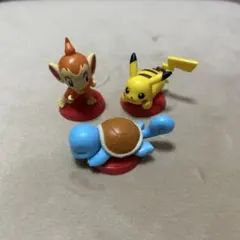 ポケモン チョコエッグ　旅立ちの3匹　ピカチュウ　ヒコザル　ゼニガメ