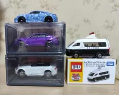 トミカ 4個セット　ハイエース訳あり‼️のサムネイル