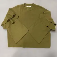 KBF オリーブカラー　ニット