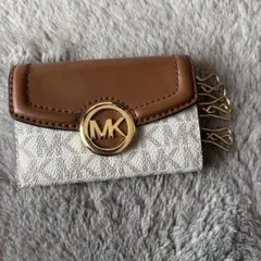 MICHAEL KORSキーケース