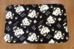 ♪ サンリオ キャラクターズブランケット フリース キティ　ブラック1枚