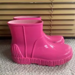 UGG レインブーツ ピンクのサムネイル
