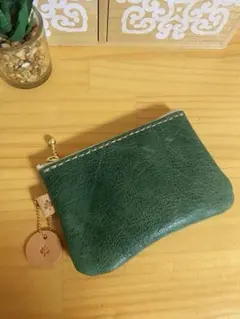 【牛革】イタリアンレザー　シンプルミニポーチ　マルチポーチ