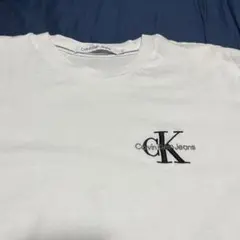 calvin Klein jeansのサムネイル
