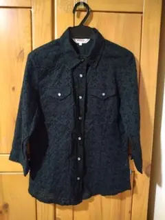 マックレガー　ブラックブラウス　9号　ボタンアップ