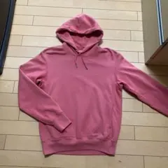 未使用UNIQLOユニクロ プルオーバースエットパーカーSサイズ レッド
