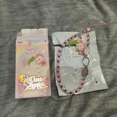 Big into E nergy ラブブ　ストラップ