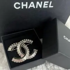 CHANEL ブローチ シャンパンゴールドのサムネイル