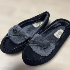 UGG モカシン 24cm 黒 - メルカリ