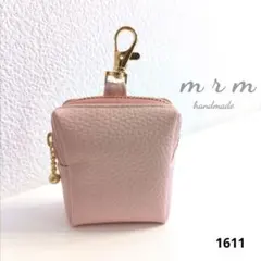 Item thumbnail for item 7301350e-feb6-4116-90b1-6ba4170ad612