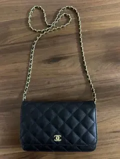 シャネル　CHANEL ノベルティー　ブラックレザー ショルダーバッグ