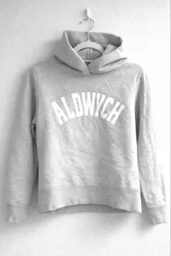 グリーンレーベルリラクシング パーカー グレー ロゴ フード 裏毛 スウェット