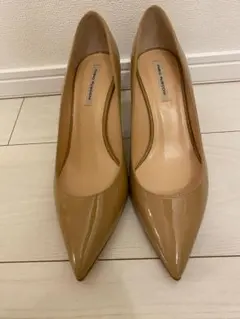 【極美品】FABIO RUSCONI ポインテッドトゥ エナメルパンプス 37