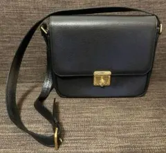 Valentino garavani オールド レザーショルダーバッグ ブラックのサムネイル