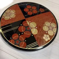 【昭和レトロ】蓋付き菓子入れ　仕切り付き
