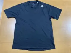 adidas AEROREADY ブラック Tシャツ