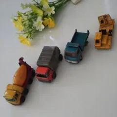 昭和レトロ☆トミカ☆MATCHBOX☆クレーン☆ミキサー☆ゴミ収集車☆トラックのサムネイル
