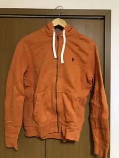 オレンジ パーカー