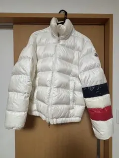 クリーニング済み⭐️モンクレール　ホワイトダウン80cm クリーニング済み⭐️モンクレール ホワイトダウン80cm