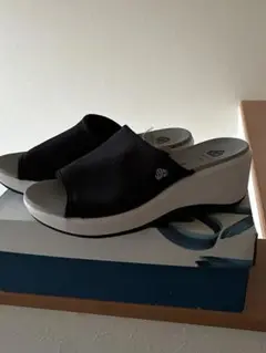新品未使用 clarks クラークスcomfort sandal