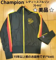 Champion　レディースナイロン.ジャンパー.ブルゾン