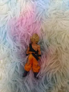 超サイヤ人ゴッド超サイヤ人孫悟空 フィギュア