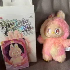 POP MART Big Into Energy ラブブ　LOYALTY