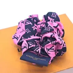 Louis Vuitton ルイヴィトンハート柄リボンシュシュM79104 Louis Vuitton ルイヴィトンハート柄リボンシュシュM79104 - メルカリ