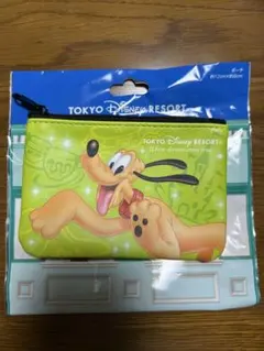 ディズニー チケット ポーチ プルート
