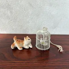 猫　ネコ　陶器　ミニチュア　置物　ドイツ　ヴィンテージ