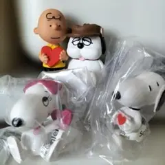 スヌーピー　シュライヒ　フィギュア オラフ　ベルちゃん　チャーリー　スヌ