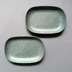 美濃焼　小判皿　オーバル　孔雀　2枚