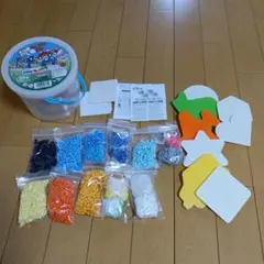 アイロンビーズ セット　多色　プレート８枚　ペーパー付き